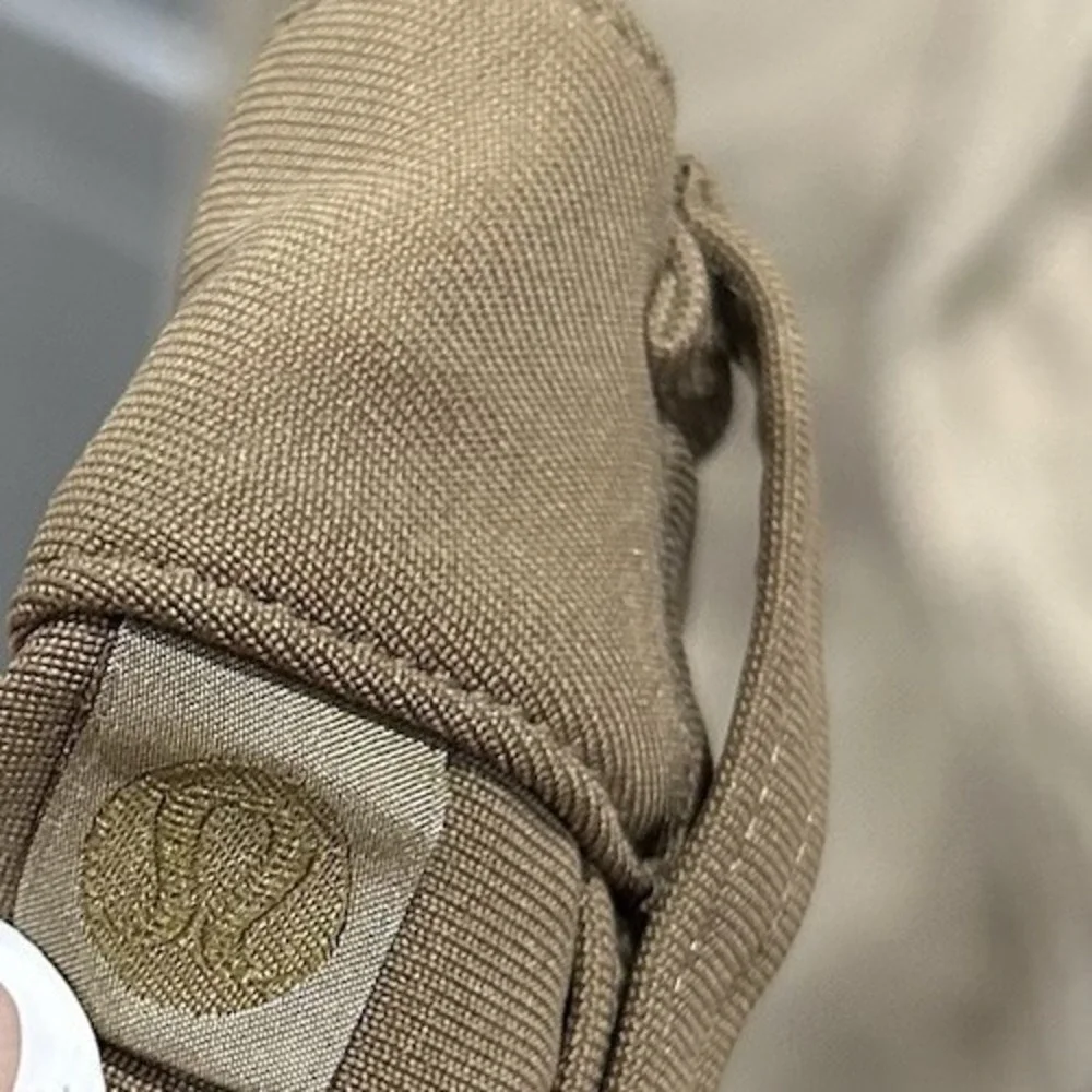Lululemon ABC Pant Slim Fit LM5971S Tan Men Size‎ 32 32x31